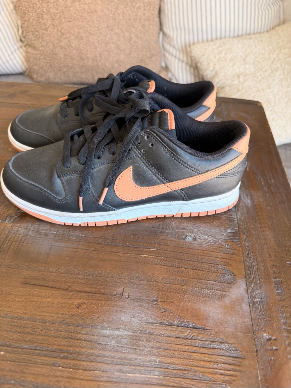 Nike Low-Top Sneakers — Black with tan accent